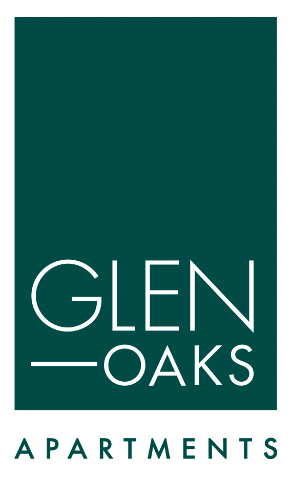 Glen Oaks logo